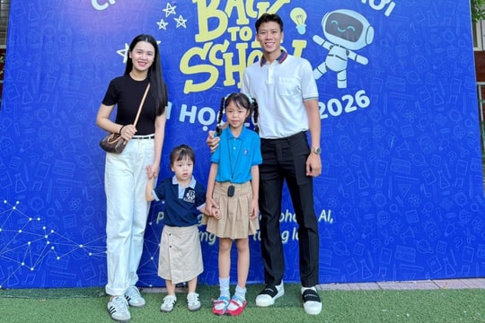 Quế Ngọc Hải chia sẻ bí quyết giữ lửa hạnh phúc gia đình khi nhận danh hiệu 'Gia đình trẻ hạnh phúc'