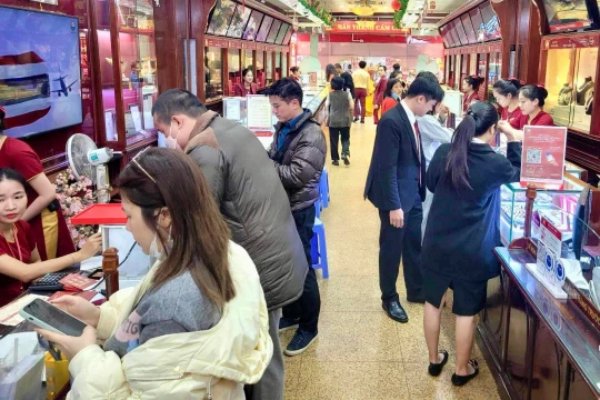 Giá vàng hôm nay 14/10/2025: Bảng giá vàng ACB SJC PNJ, vàng nhẫn, vàng thế giới