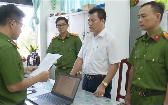 Truy tố cựu Giám đốc công ty lừa đảo 45 tỉ đồng