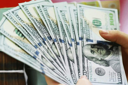 Tỷ giá USD hôm nay 15/10/2025: Thế giới giảm, trong nước tăng nhẹ