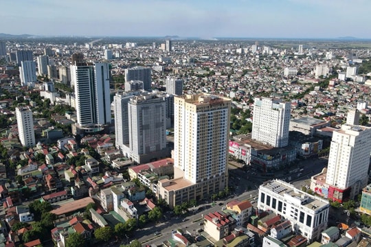 Giá căn hộ chung cư “trên trời” - Ai hưởng lợi? Bài 3: Tăng cường quản lý, giám sát, xử lý đầu cơ, thao túng giá