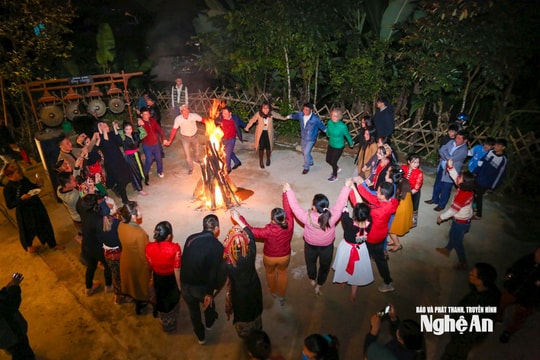 Trải nghiệm bản làng miền Tây xứ Nghệ mùa Thu Đông