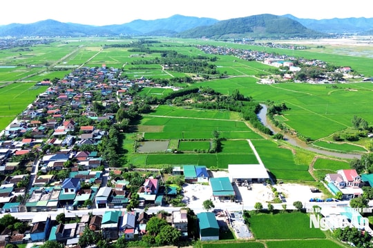 Tái định cư dự án đường sắt tốc độ cao Bắc -Nam qua Nghệ An: Người dân đồng thuận, chính quyền nỗ lực gỡ từng nút thắt