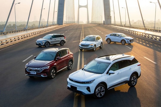 Thị trường ô tô 2025: Loạt xe sang nói lời chia tay