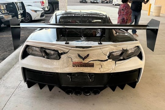 Chevrolet Corvette ZR1 2019: 173 mph, đuôi xe nóng chảy