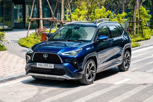 Toyota Camry HEV: Đánh giá chi phí pin và giá trị