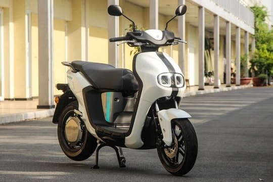 Xe máy điện giảm giá 10/2025: VinFast, Yamaha, Honda