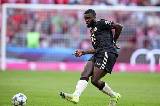 Chelsea tranh Upamecano với Liverpool, MU giá 60 triệu euro