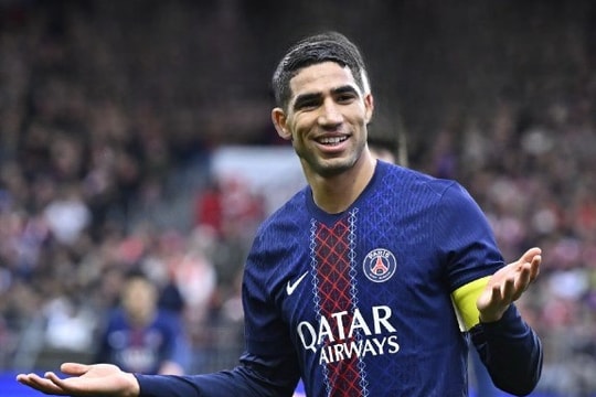 Hakimi lập cú đúp, PSG thắng Brest 3-0 và trở lại đỉnh