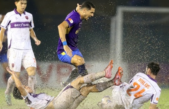 Harry Kewell mở tài khoản: Hà Nội thắng 3-2 tại Gò Đậu