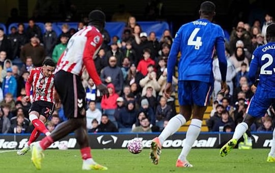 Chelsea thua ngược 1-2 Sunderland tại Stamford Bridge