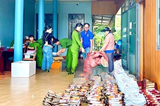 Tạm giữ giám đốc công ty nghi sản xuất hàng tấn cà phê giả ở Gia Lai