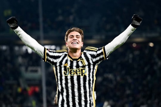 Chelsea mở lối theo đuổi Kenan Yildiz giá 100 triệu euro