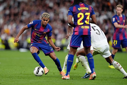 Real Madrid 2-1 Barcelona, Sorg nhận lỗi