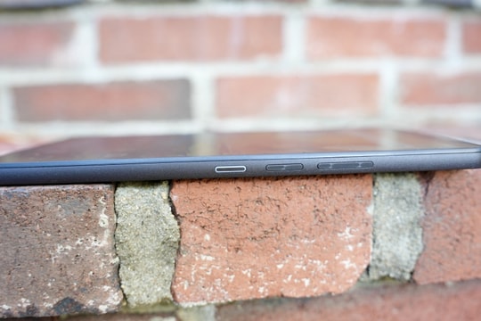 Giải mã TCL Tab 8 Nxtpaper 5G: Khi mức giá rẻ là chưa đủ