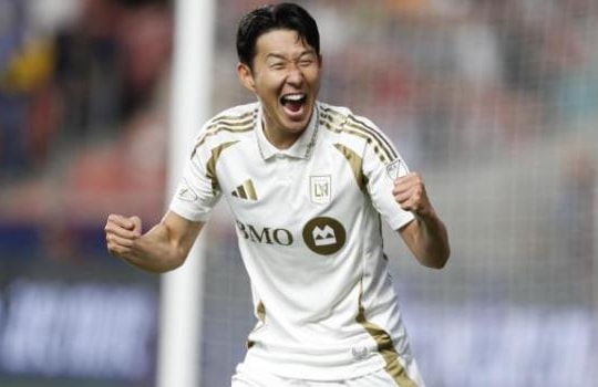Messi vẫn số 1 áo đấu MLS, Son Heung Min xếp thứ 2