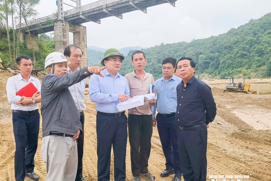 Lãnh đạo tỉnh Nghệ An kiểm tra, tháo gỡ khó khăn, vướng mắc trong thực hiện chính quyền địa phương 2 cấp ở các xã