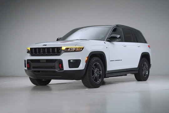 Jeep Grand Cherokee 2026: Hurricane 4 mới, 324 mã lực