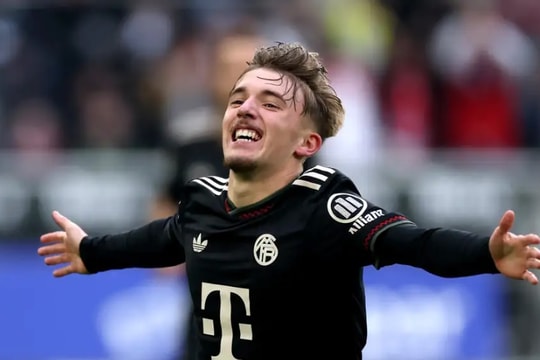 Arsenal, Chelsea, Man City theo đuổi sao 17 tuổi Bayern