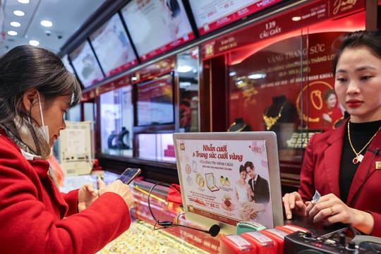 Giá vàng chiều nay 29/10/2025: Bảng giá vàng SJC DOJI PNJ ACB, vàng nhẫn, vàng thế giới