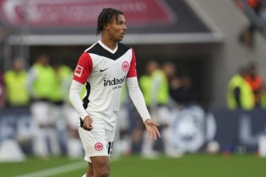 Liverpool nhắm Bahoya, Real Madrid cân nhắc Haaland