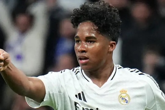 Stuttgart đàm phán mượn Endrick từ Real Madrid tháng Một