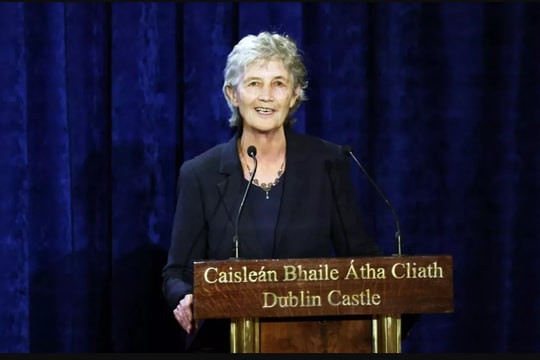 Tân Tổng thống Ireland Catherine Connolly: Biểu tượng của lòng bao dung