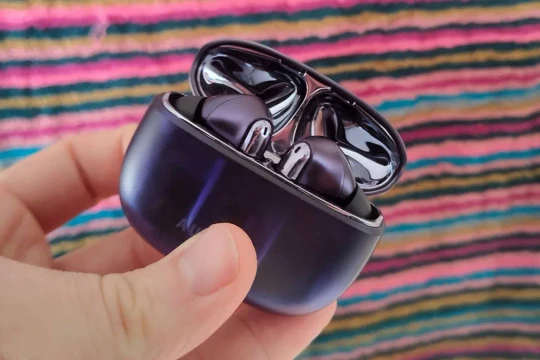 Creative Aurvana Ace 3: Âm thanh xuất sắc đối mặt lỗi nghiêm trọng