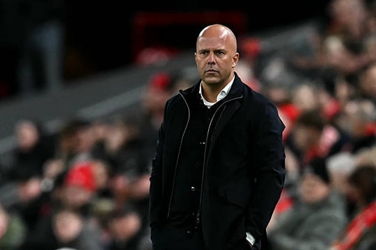 Liverpool thua Palace 0-3, Slot bảo vệ xoay tua 10 vị trí