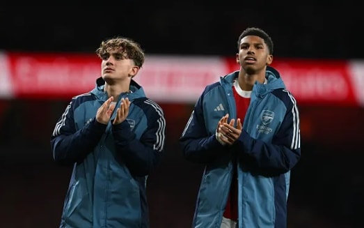 Arsenal 2-0 Brighton: HLV ví Max Dowman 15 tuổi với Saka