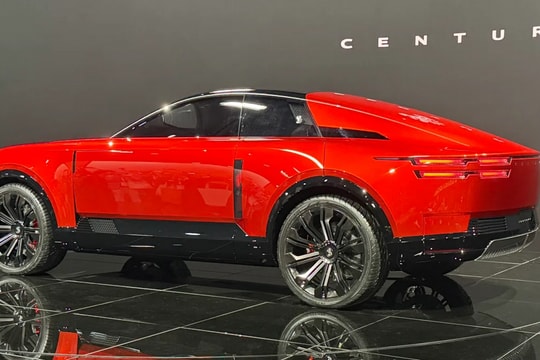 Toyota Century Coupe Concept mở đường cho One of One