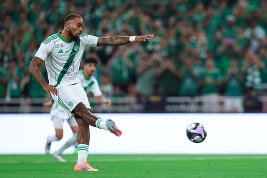 Al Ahli 1-1 Al Riyadh: Toney ghi bàn, thắng rơi phút bù giờ