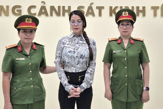 Bà Trương Ngọc Ánh, cựu chủ tịch BĐS Đất Rồng, bị bắt tạm giam