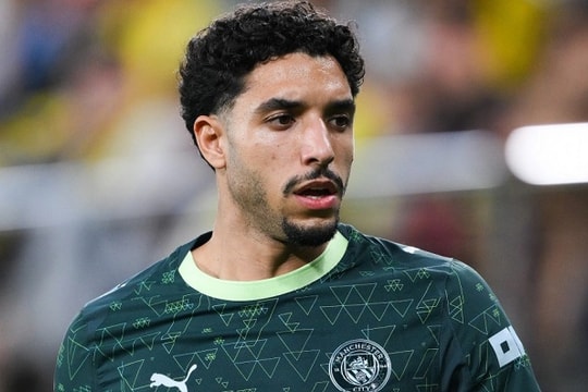 Salah và Marmoush khiến Ngoại hạng Anh căng thẳng vì AFCON