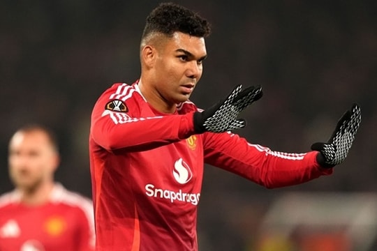 Amorim lấy Casemiro làm tấm gương: ai nỗ lực sẽ được đá