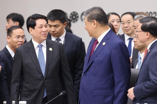 Chủ tịch nước Lương Cường gặp Tổng Bí thư, Chủ tịch Trung Quốc Tập Cận Bình