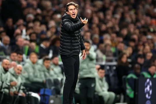 Tottenham thua Chelsea 0-1, Thomas Frank lý giải thất bại