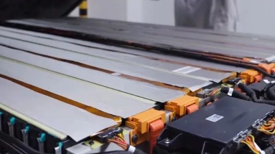 An toàn pin xe điện: đánh đổi giữa mật độ và sạc nhanh