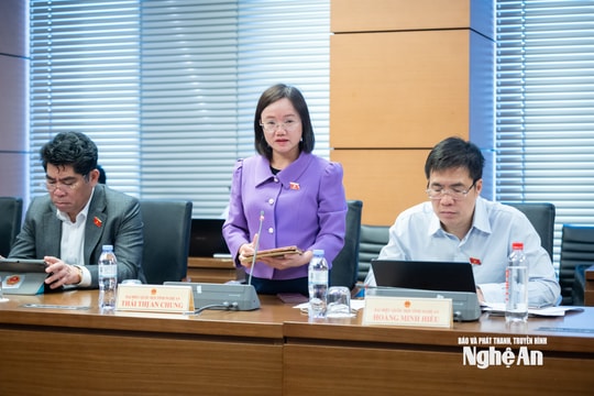 Đại biểu Quốc hội đoàn Nghệ An nêu 3 giải pháp để phát triển thương mại điện tử xanh, bền vững