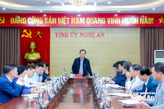 Bí thư Tỉnh uỷ Nguyễn Đức Trung chủ trì phiên họp Thường trực Tỉnh uỷ