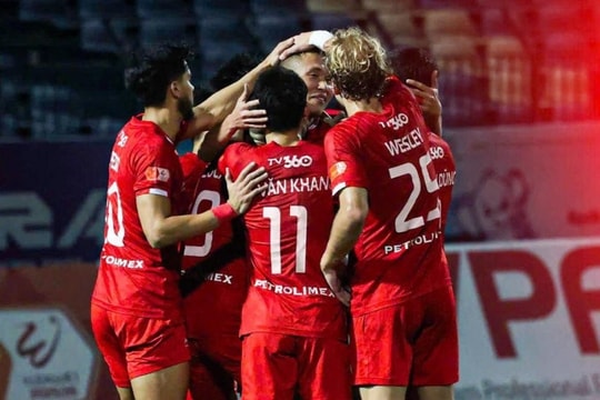 Thể Công Viettel 1-0 Thanh Hoá: siêu phẩm Đinh Viết Tú