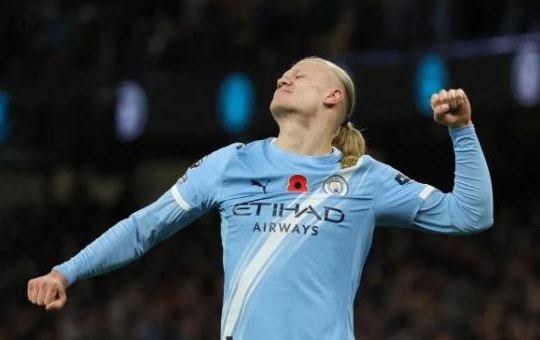 Barcelona đổi Dani Olmo lấy Haaland; MU theo sát Semenyo