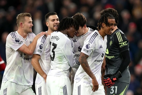 U17 Việt Nam thắng 5-0 U17 Campuchia trong trận đấu tập; MU nhắm 5 hậu vệ cánh đẳng cấp để thay Dalot, Dorgu