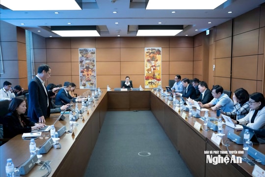 Đại biểu Quốc hội đoàn Nghệ An cảnh báo nguy cơ xung đột trong thực tiễn nếu cho phép lựa chọn cơ quan thi hành án dân sự