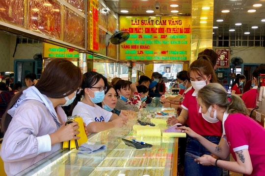 Giá vàng chiều nay 5/11/2025: Bảng giá vàng SJC DOJI PNJ ACB, vàng nhẫn, vàng thế giới