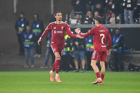 Liverpool 1-0 Real Madrid: Wirtz – Ekitike mở khóa hàng thủ