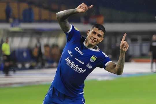 Ciro Alves tiến gần nhập tịch Indonesia, mở đường lên ĐTQG