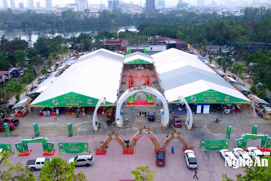 Kích cầu tiêu dùng - Động lực tăng trưởng cuối năm