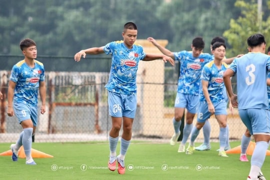 U22 Việt Nam loại Trần Thành Trung, chỉ gọi Viktor Lê