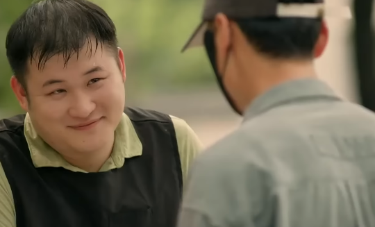 Cách em 1 milimet tập 19: Thư tìm cách chạm mặt Biên